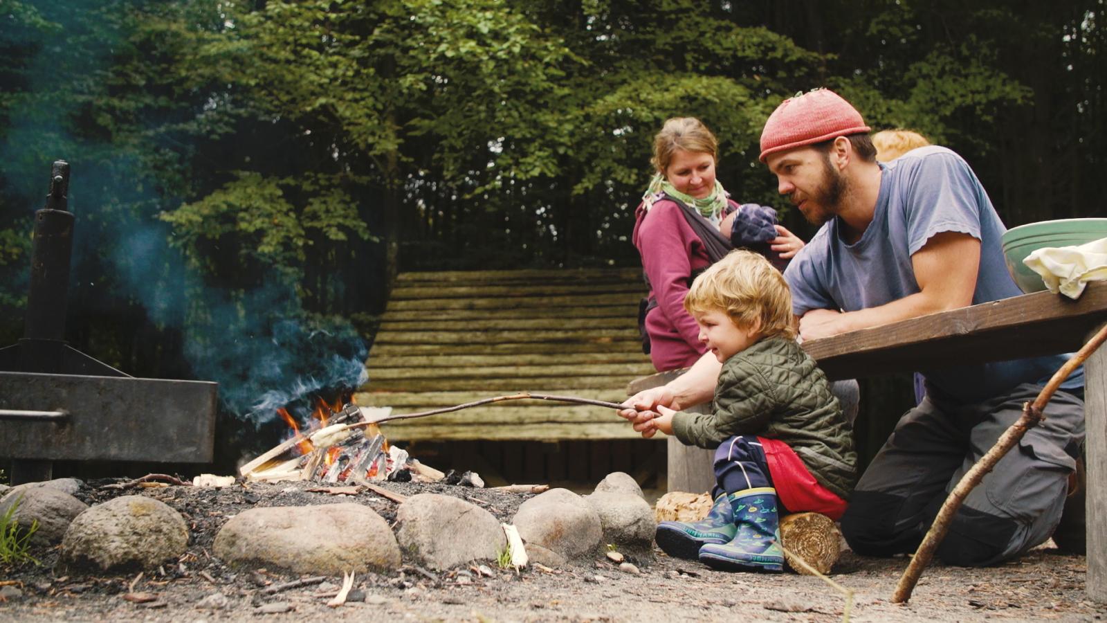 Bålhygge, Røverknolden